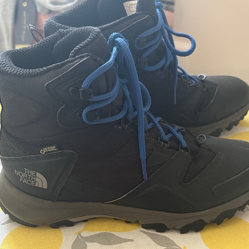 NORTH FACE ULTRA XC GTX GORTEX WOMANS 8